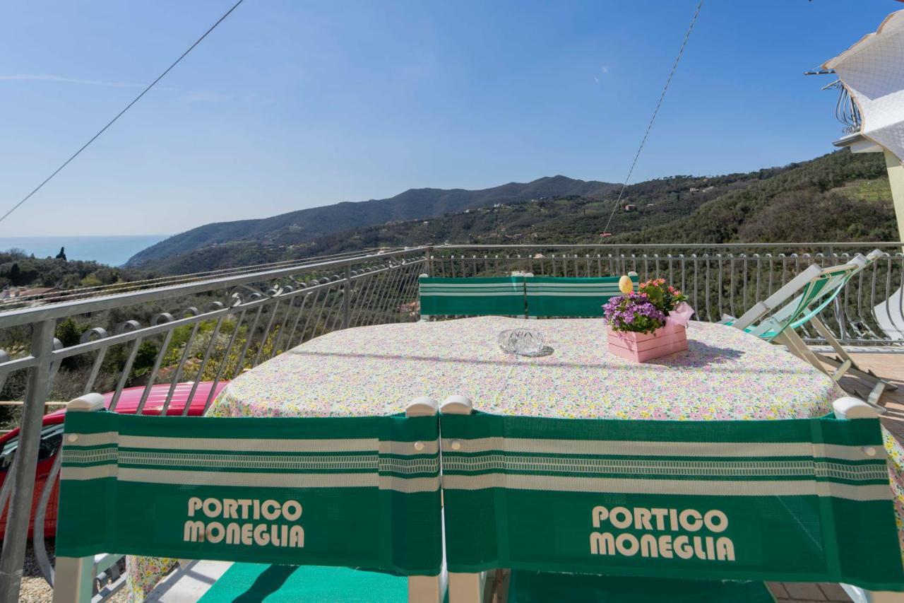 Casa Vacanza Il Portico Монелья Экстерьер фото